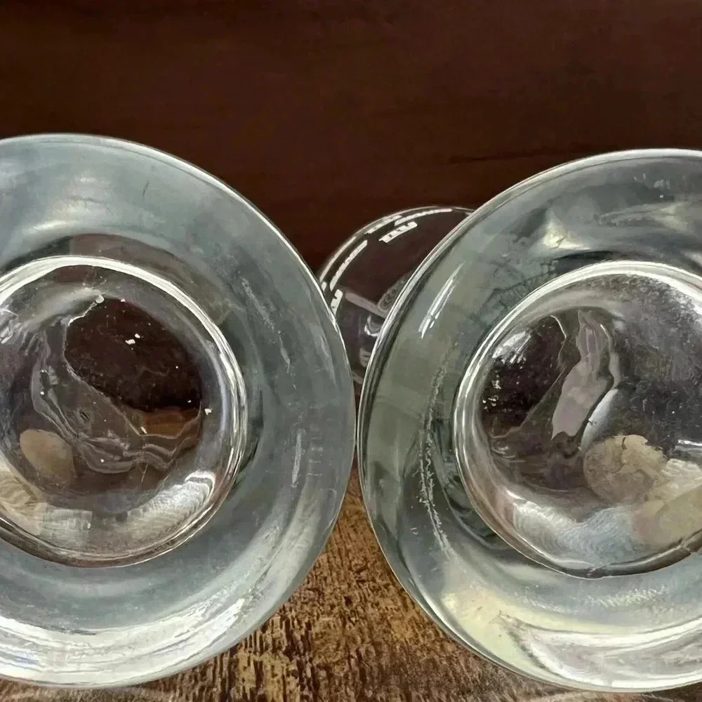 Set of 2, NFL New York Giants Pilsner glasses.